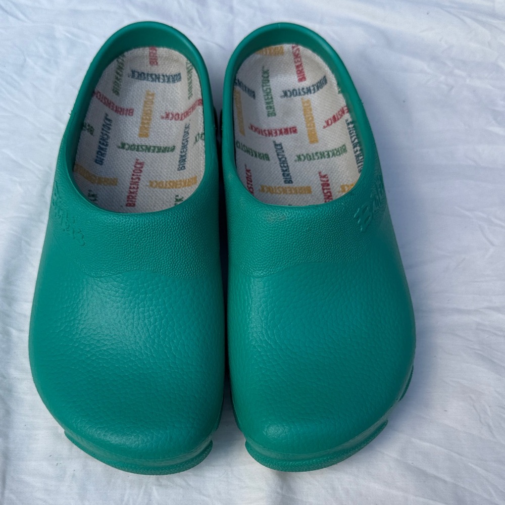 Birkenstock women’s Teal Slippers - Picture 4 of 4